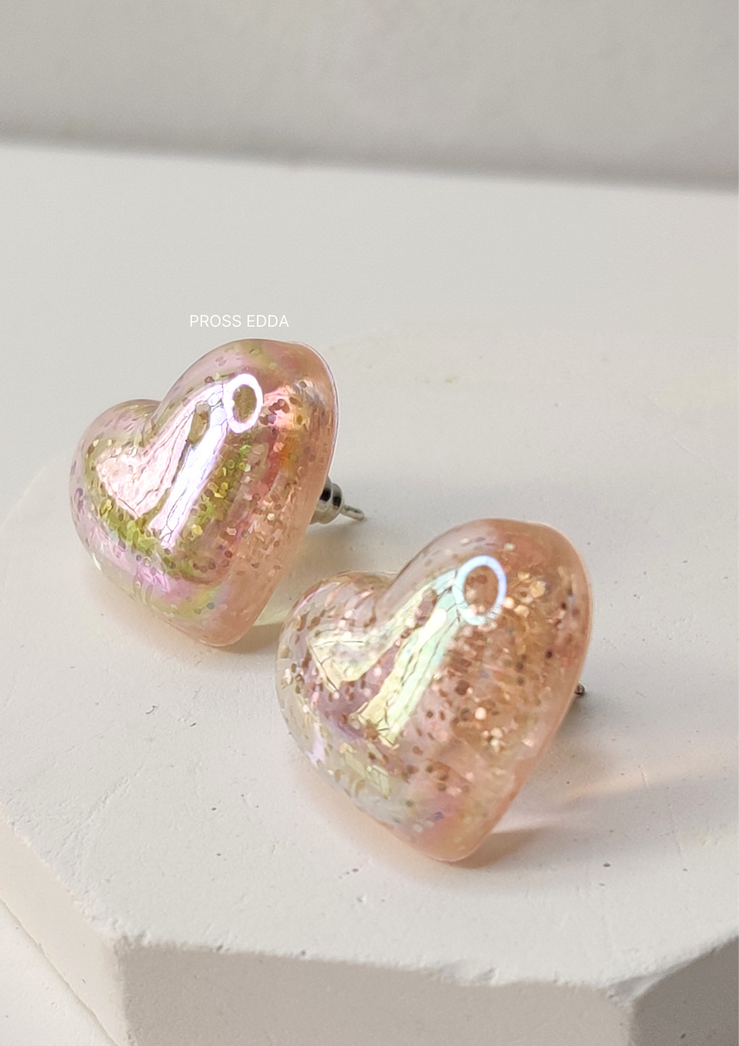 GLITZ GROVE HEART SPARKLERS STUDS