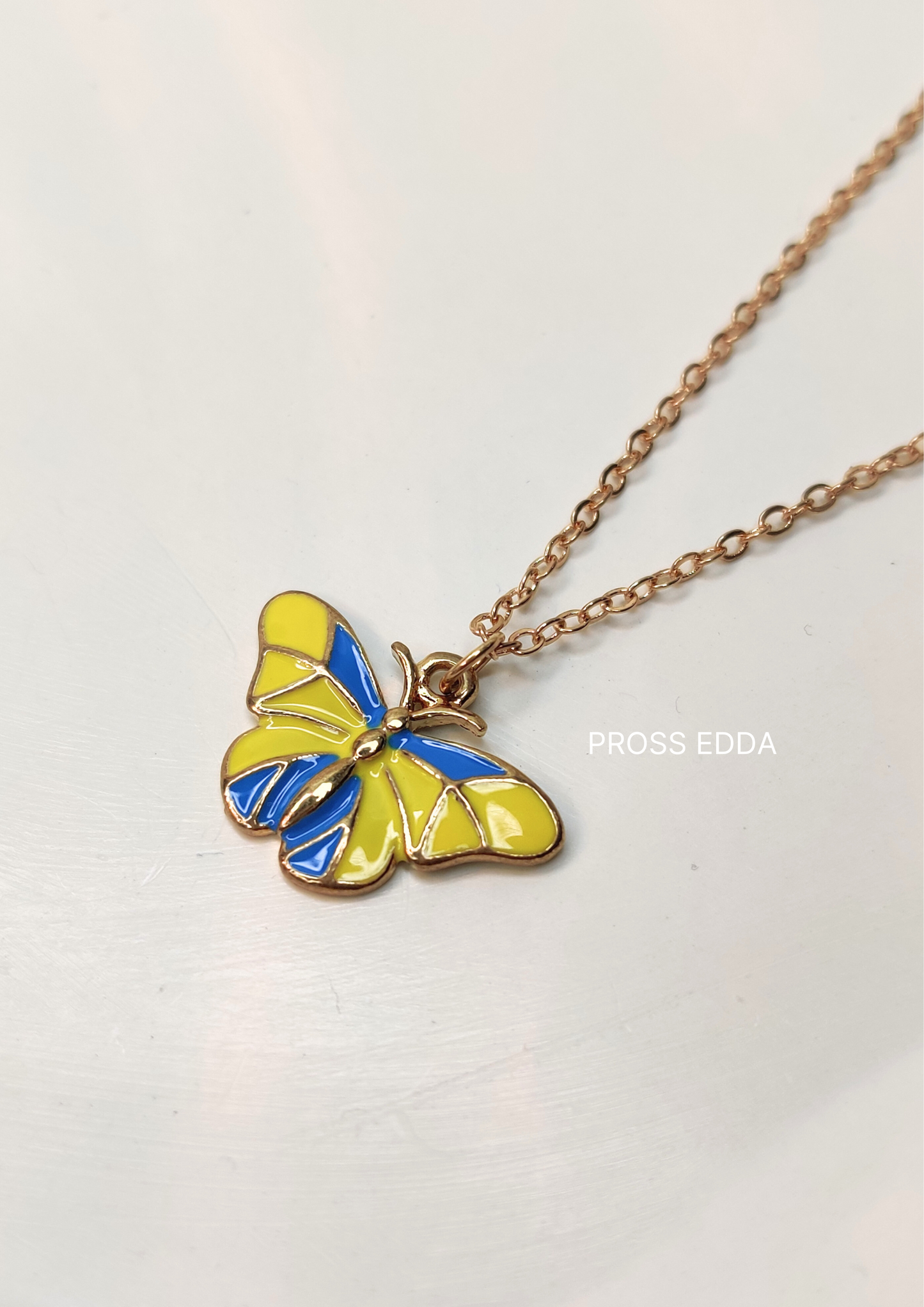 SUNLIT FLUTTER BUTTERFLY NECKLACE