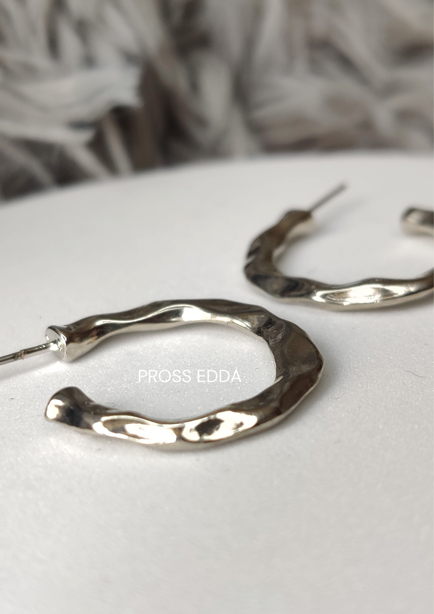 SILVER THIN OPEN HOOP EARRING - Lava Textured