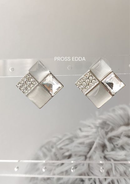 OPAL SQUARE GRAY STUDS EARRING