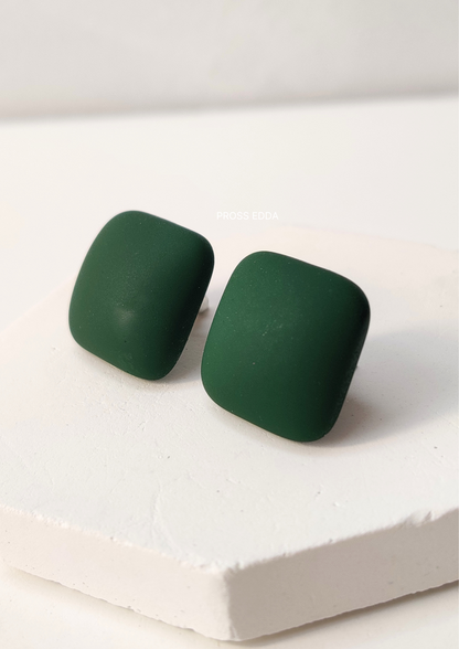 MATTE VELVET BLOCK STUDS