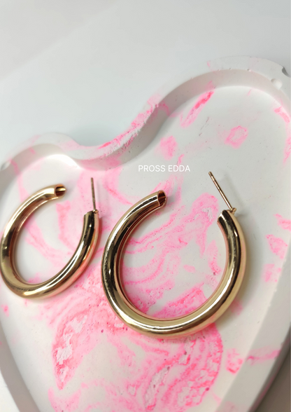 RADIANT PIPE WHISPERS  GOLDEN OPEN HOOPS