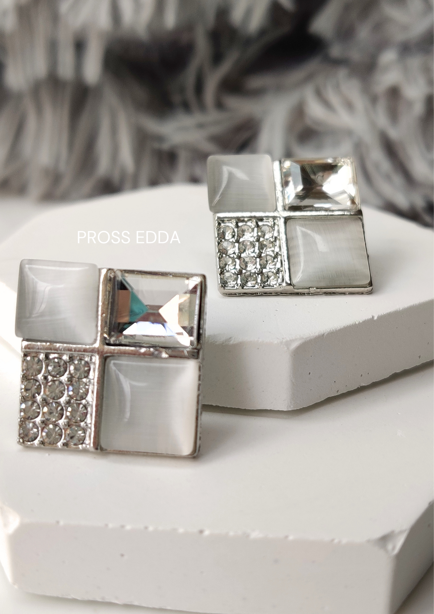 OPAL SQUARE GRAY STUDS EARRING