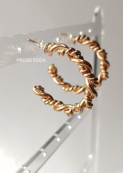 TWISTED ROPE GOLDEN OPEN HOOP EARRING