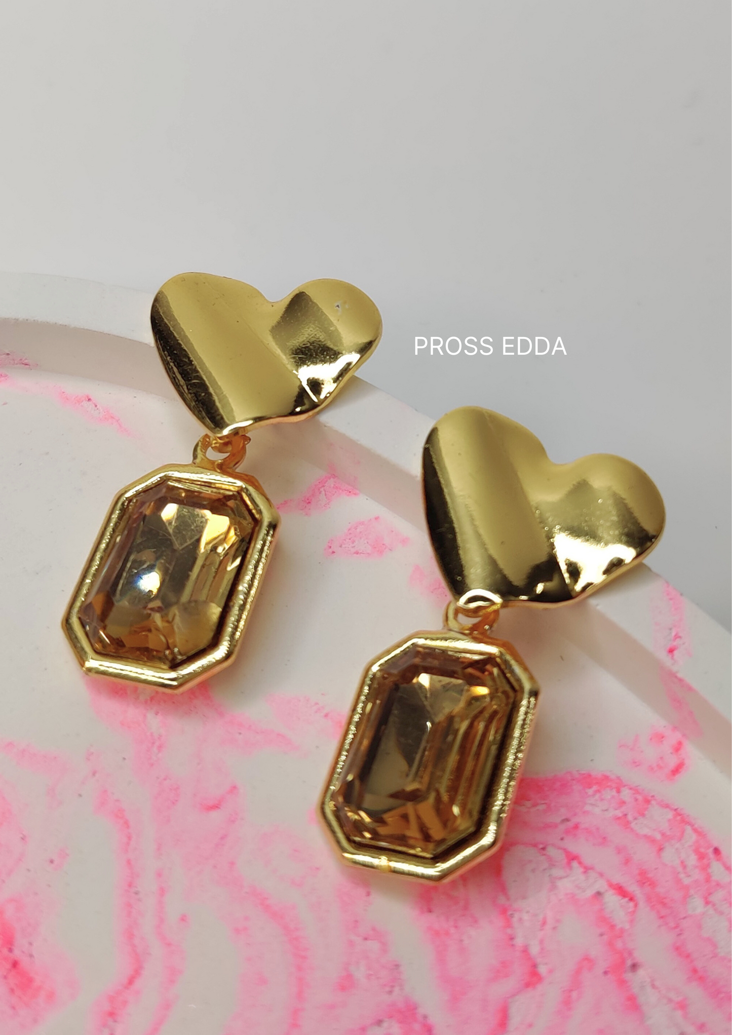 GOLDEN CRYSTAL HEART DROP EARRING