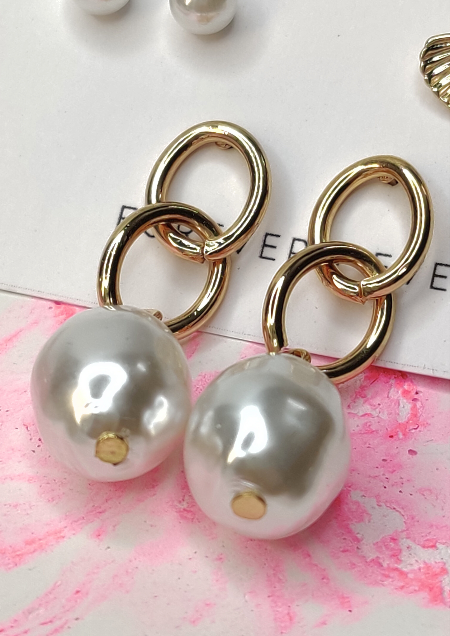 SEASHORE PEARLS & GOLD EARRING COMBO