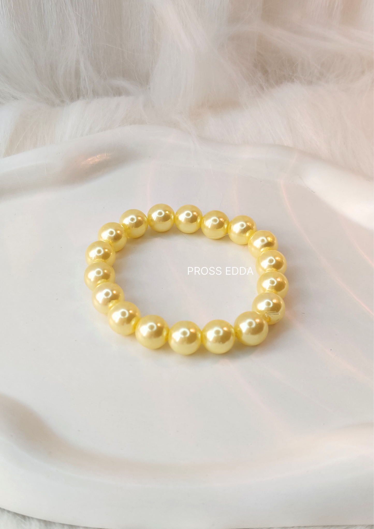 OCEAN'S WHISPER PEARL BRACELET